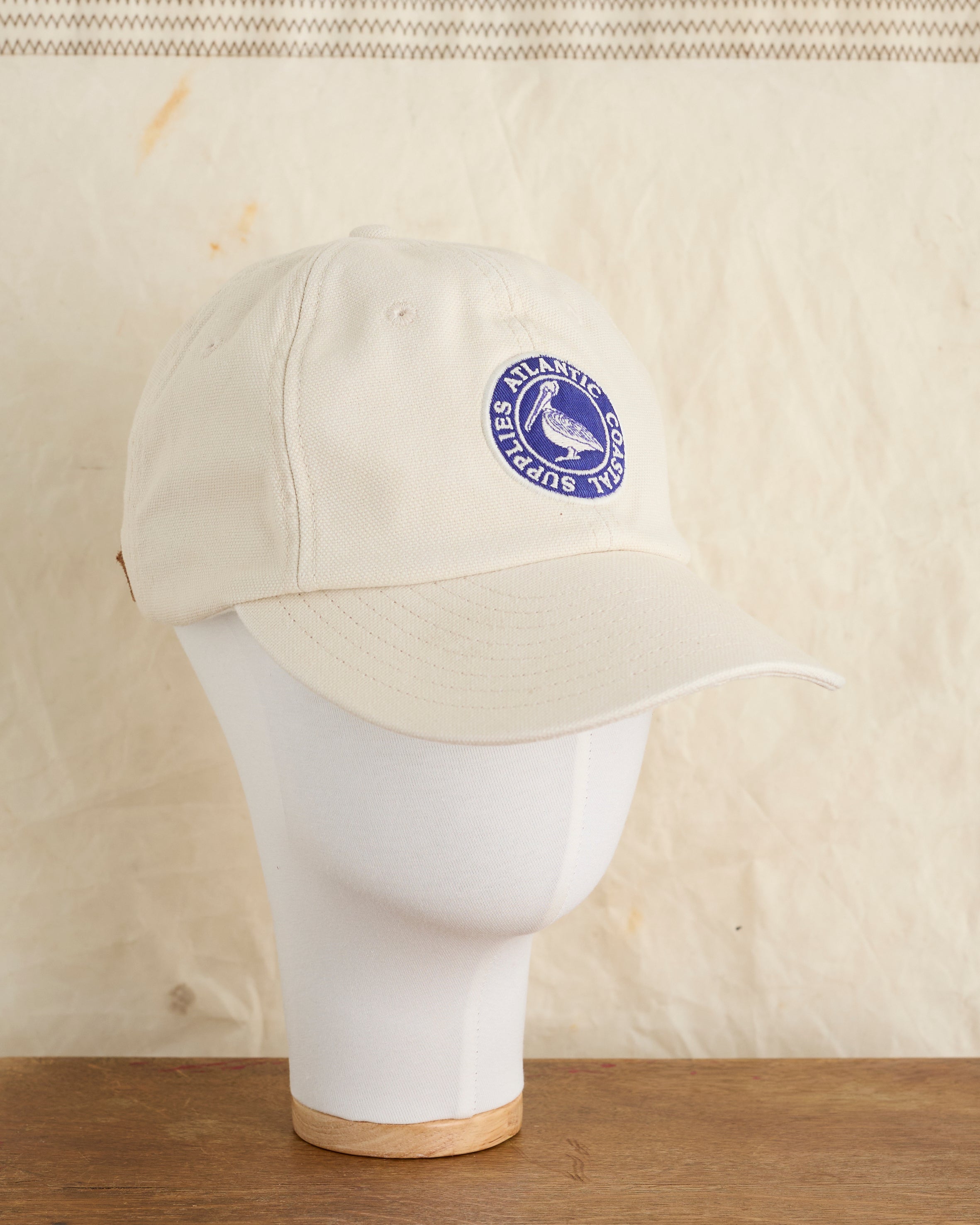 PELICAN CAP IN OFF WHITE CANVAS