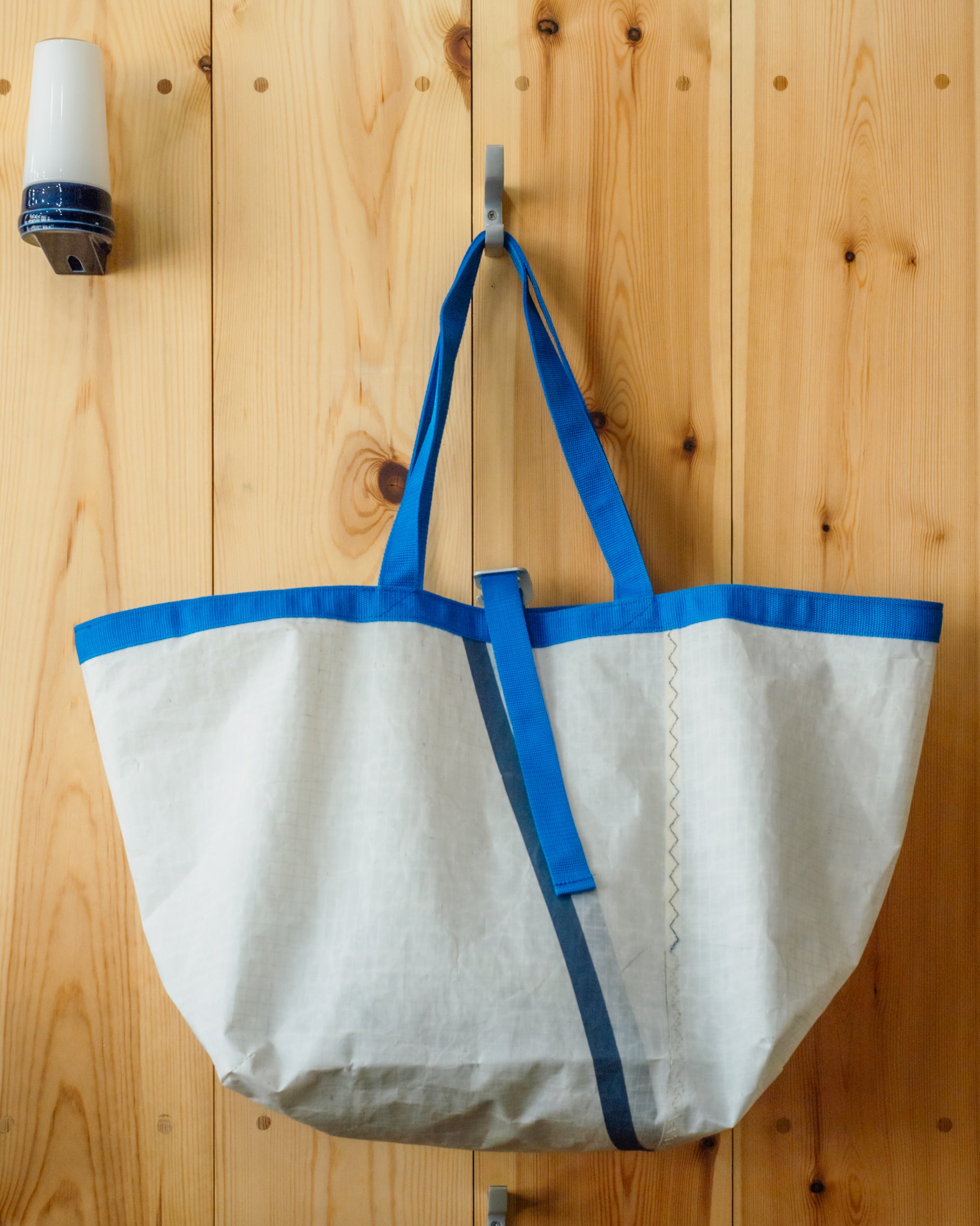 BEACH BAG SALVAGED SAIL CLOTH MADE IN CORNWALL NO 1
