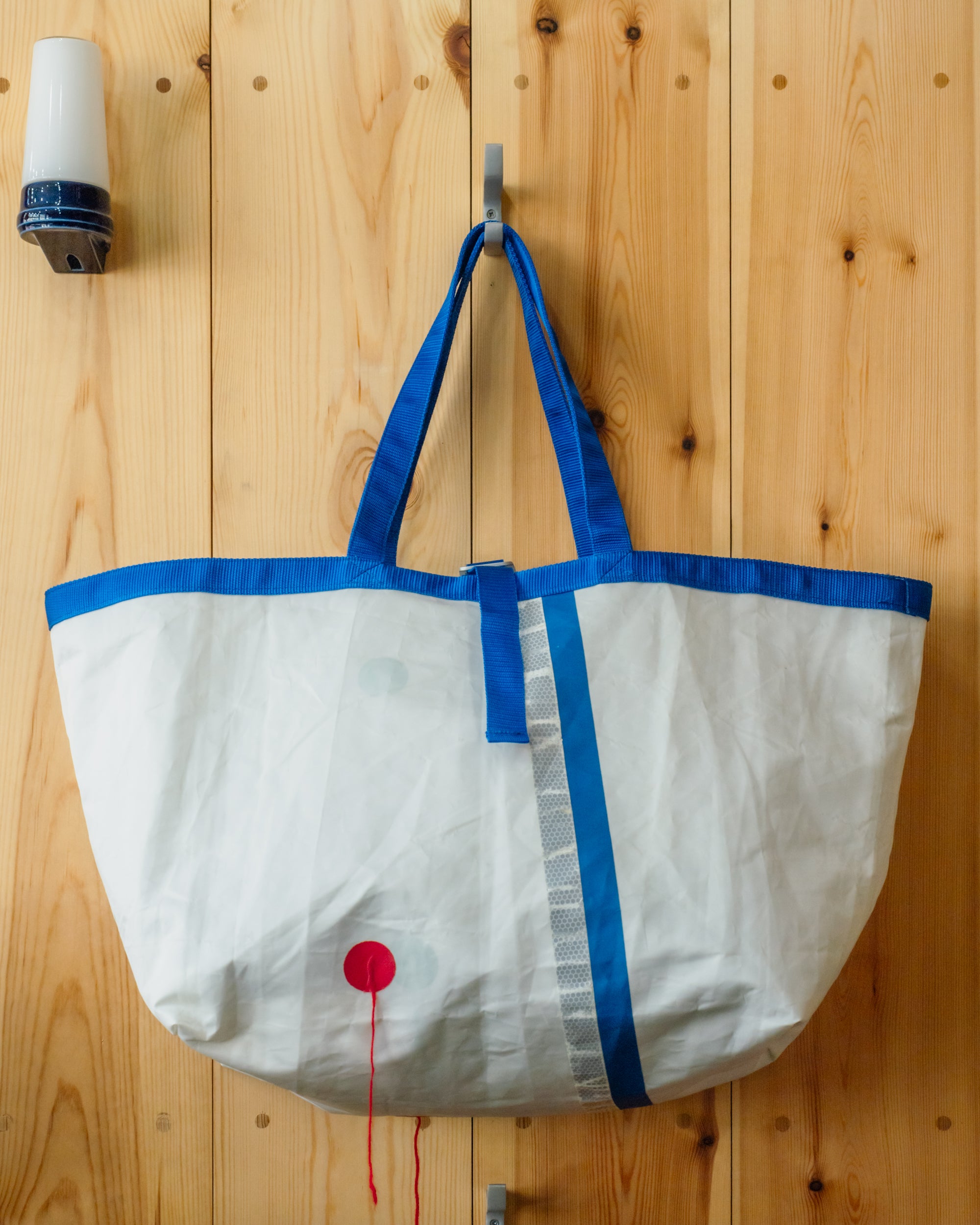 BEACH BAG SALVAGED SAIL CLOTH MADE IN CORNWALL NO 11