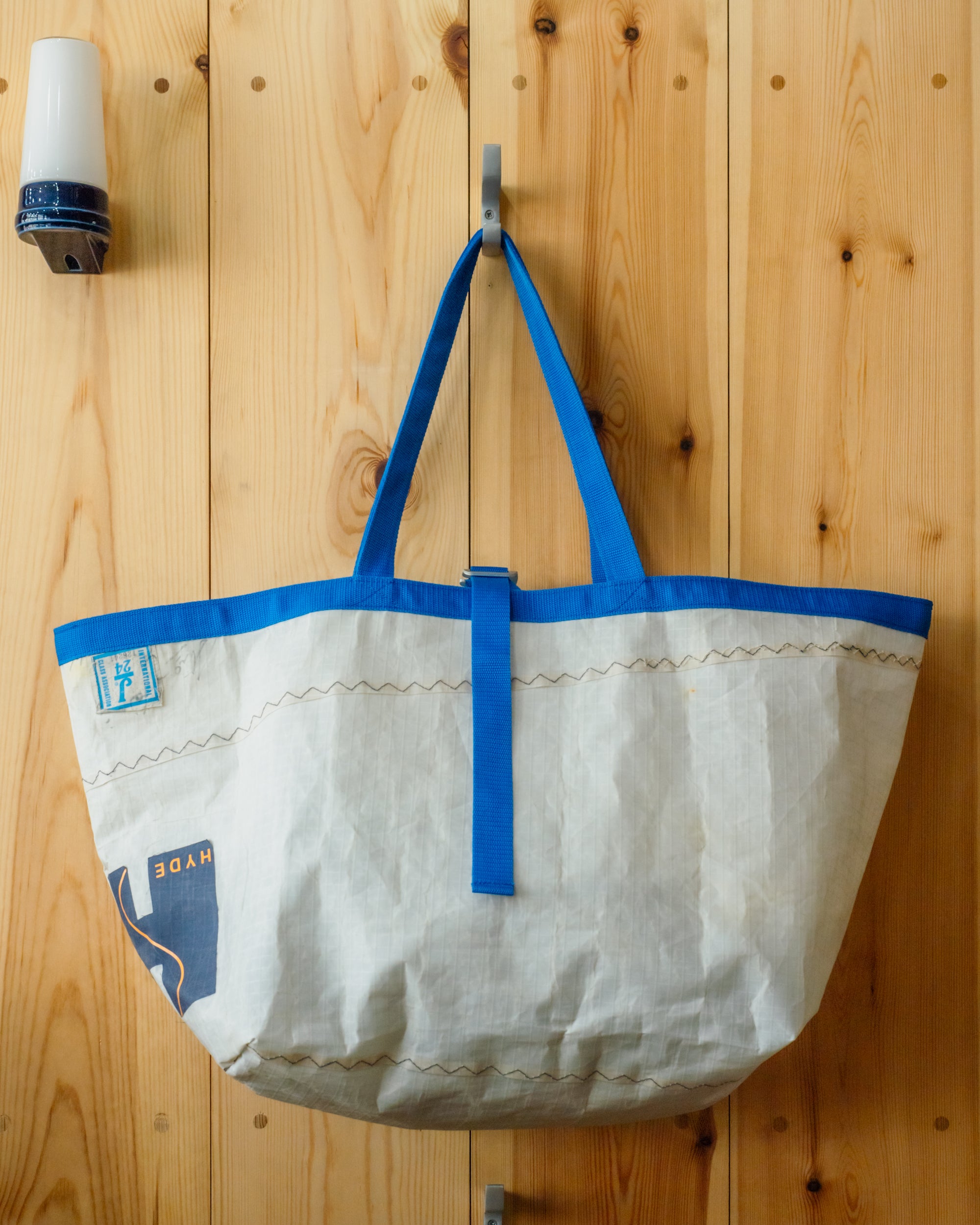 BEACH BAG SALVAGED SAIL CLOTH MADE IN CORNWALL NO 4