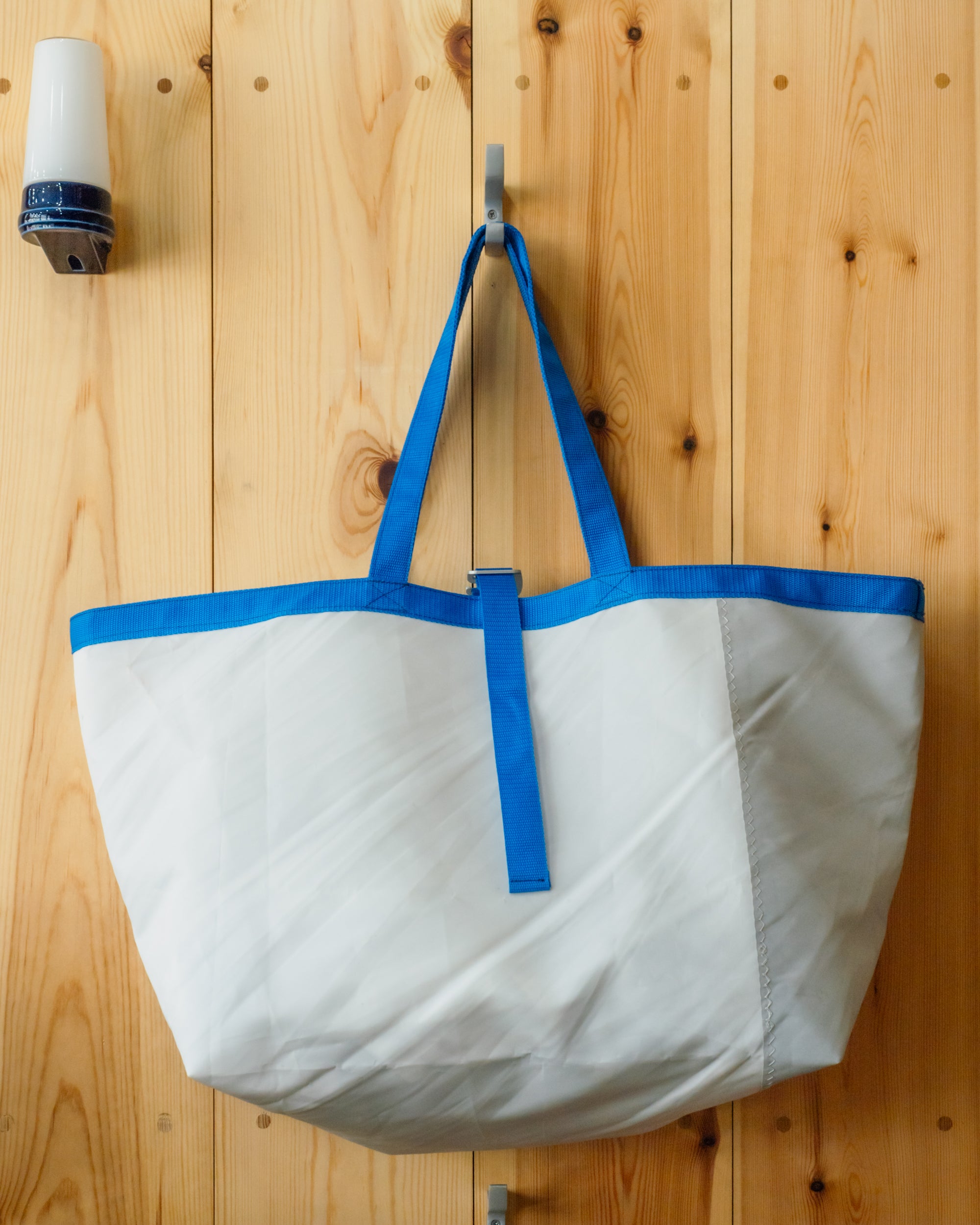 BEACH BAG SALVAGED SAIL CLOTH MADE IN CORNWALL NO 6