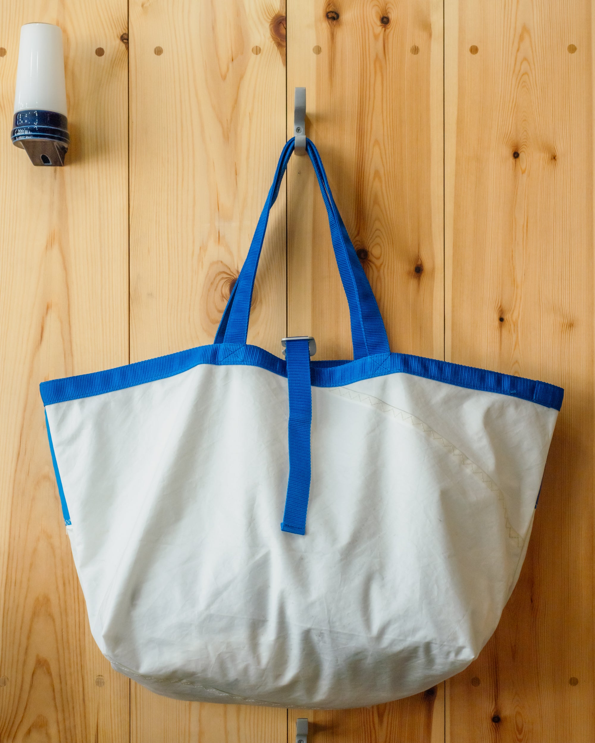 BEACH BAG SALVAGED SAIL CLOTH MADE IN CORNWALL NO 9