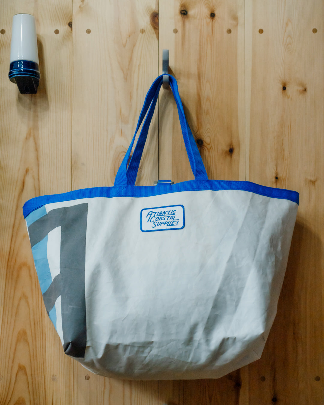 BEACH BAG SALVAGED SAIL CLOTH MADE IN CORNWALL 1 OF 1