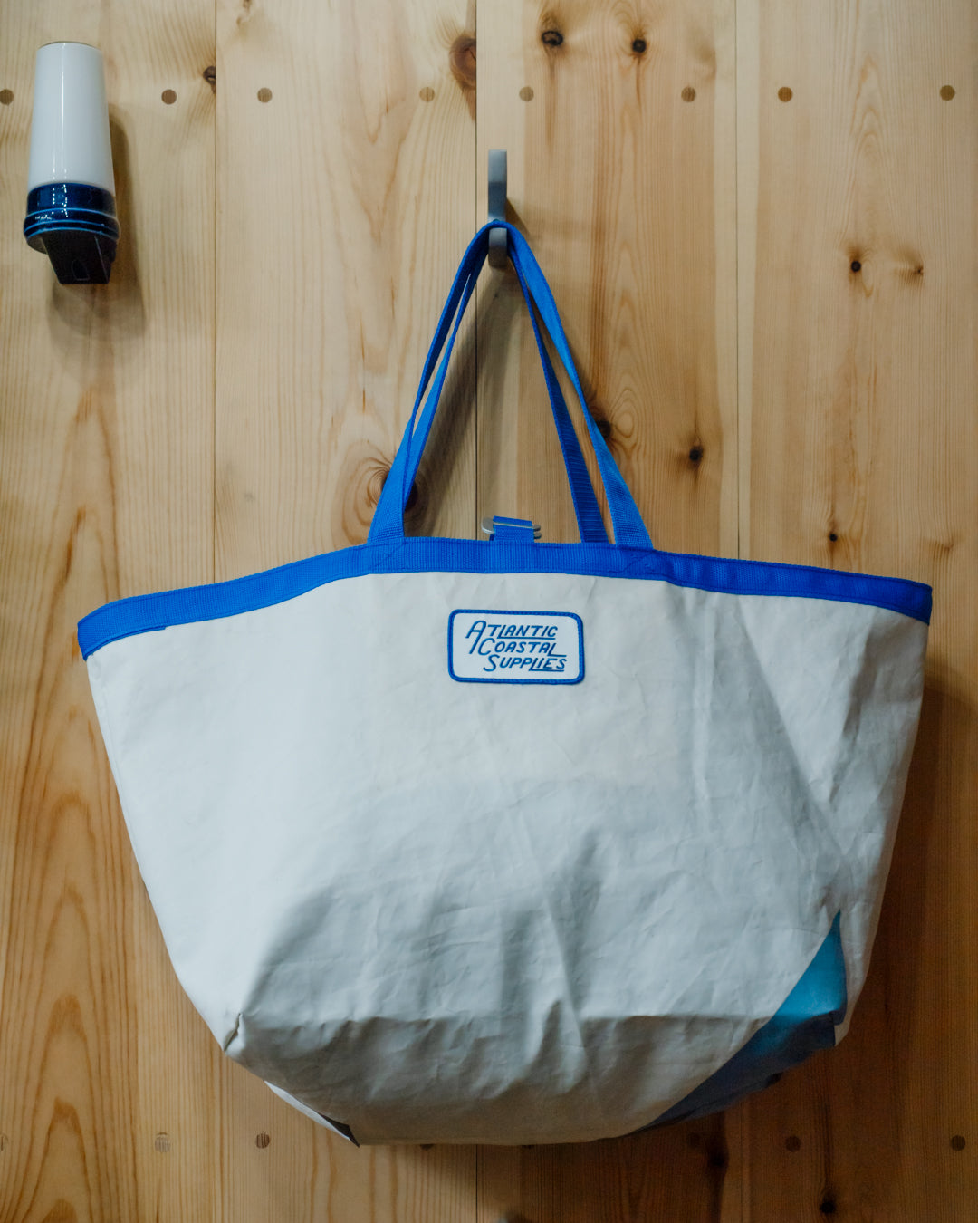 BEACH BAG SALVAGED SAIL CLOTH MADE IN CORNWALL 1 OF 1