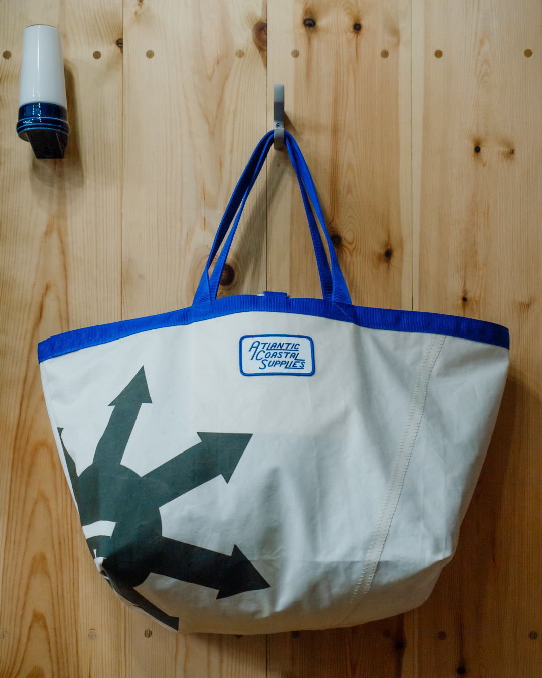 BEACH BAG SALVAGED SAIL CLOTH MADE IN CORNWALL 1 OF 1