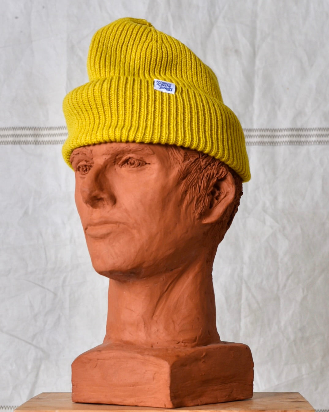 DOCK BEANIE KNITTED IN SCOTLAND GORSE