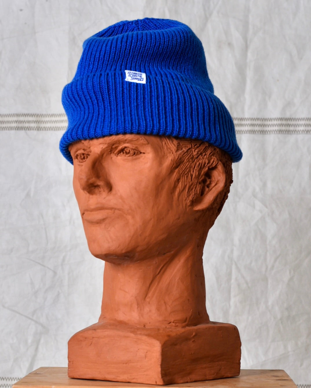 DOCK BEANIE KNITTED IN SCOTLAND COBALT
