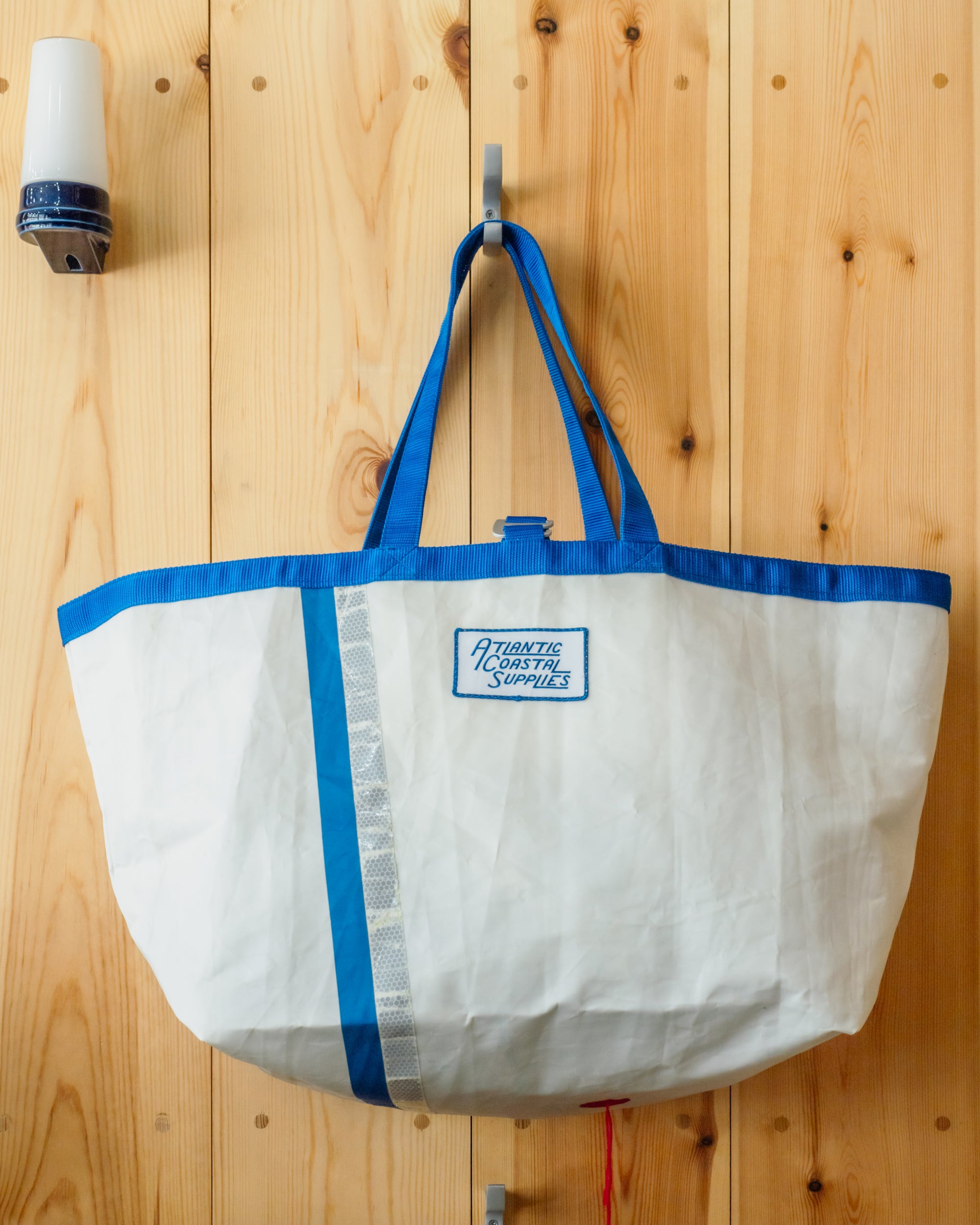 BEACH BAG SALVAGED SAIL CLOTH MADE IN CORNWALL NO 11