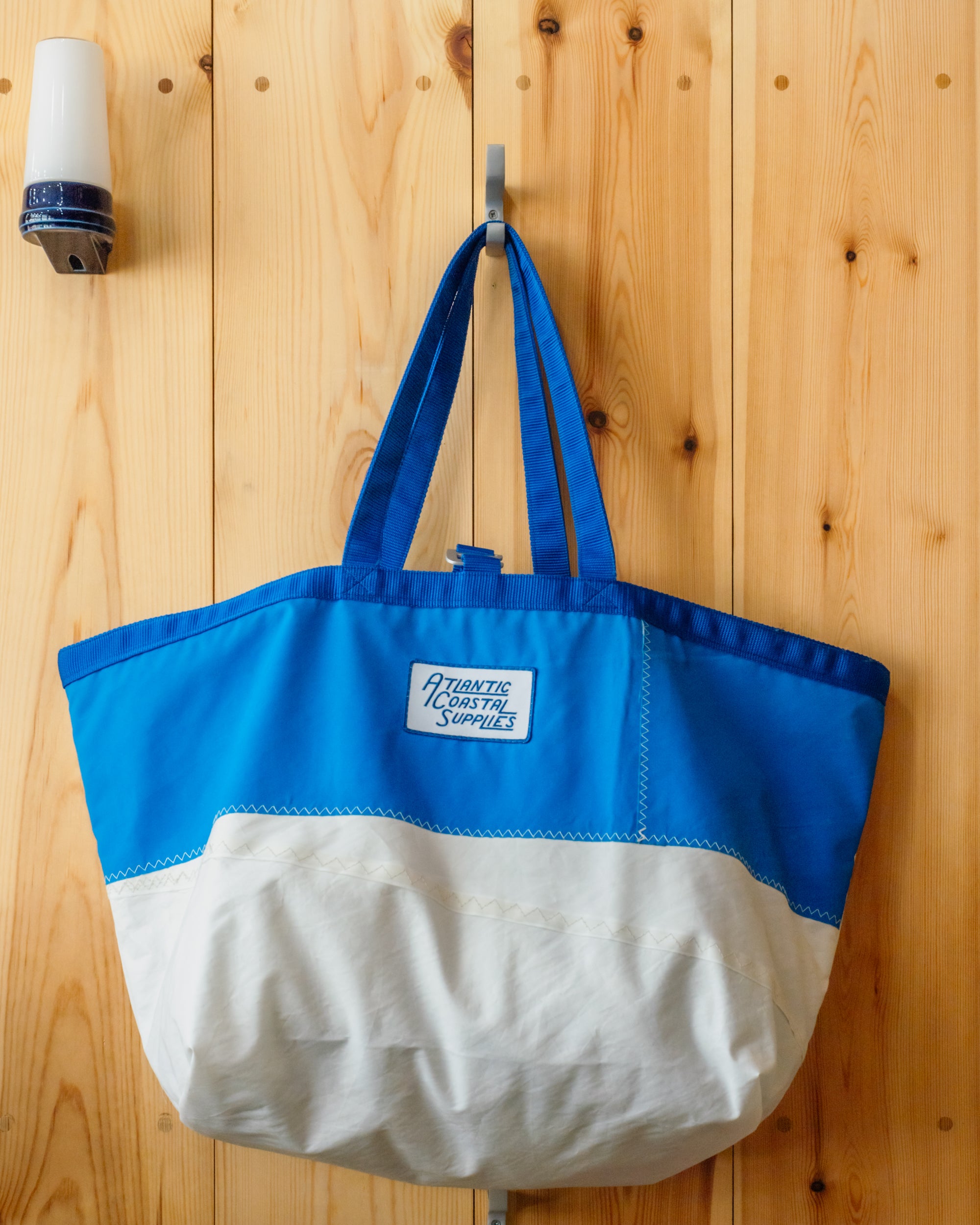 BEACH BAG SALVAGED SAIL CLOTH MADE IN CORNWALL NO 13