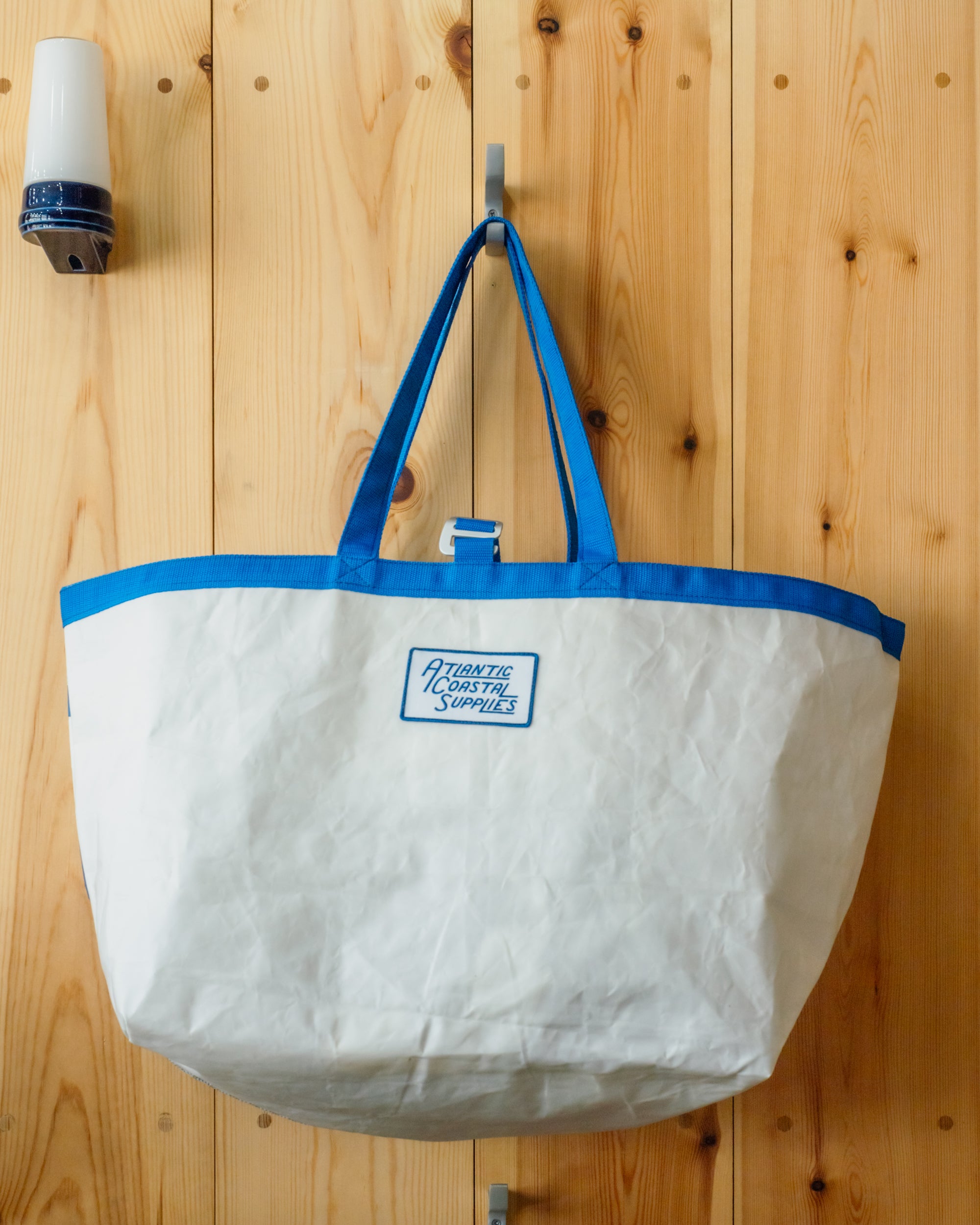 BEACH BAG SALVAGED SAIL CLOTH MADE IN CORNWALL NO 14