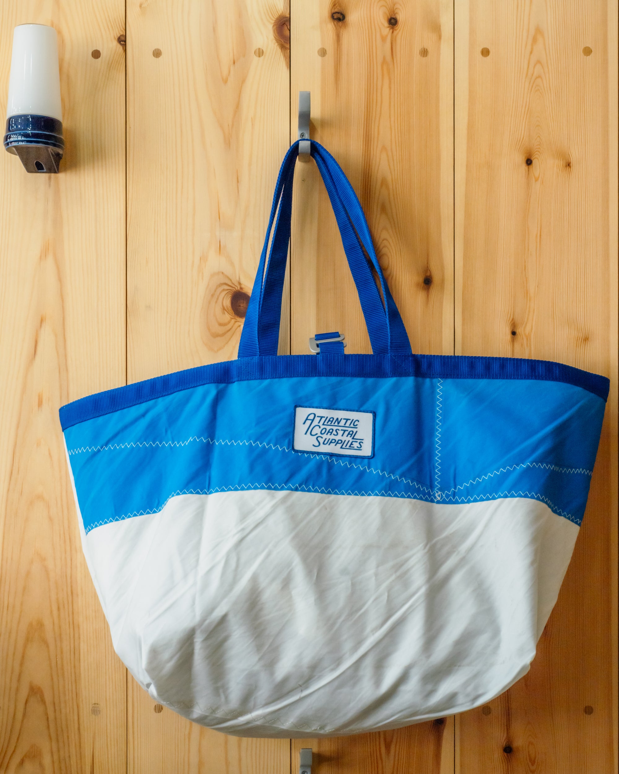BEACH BAG SALVAGED SAIL CLOTH MADE IN CORNWALL NO 15