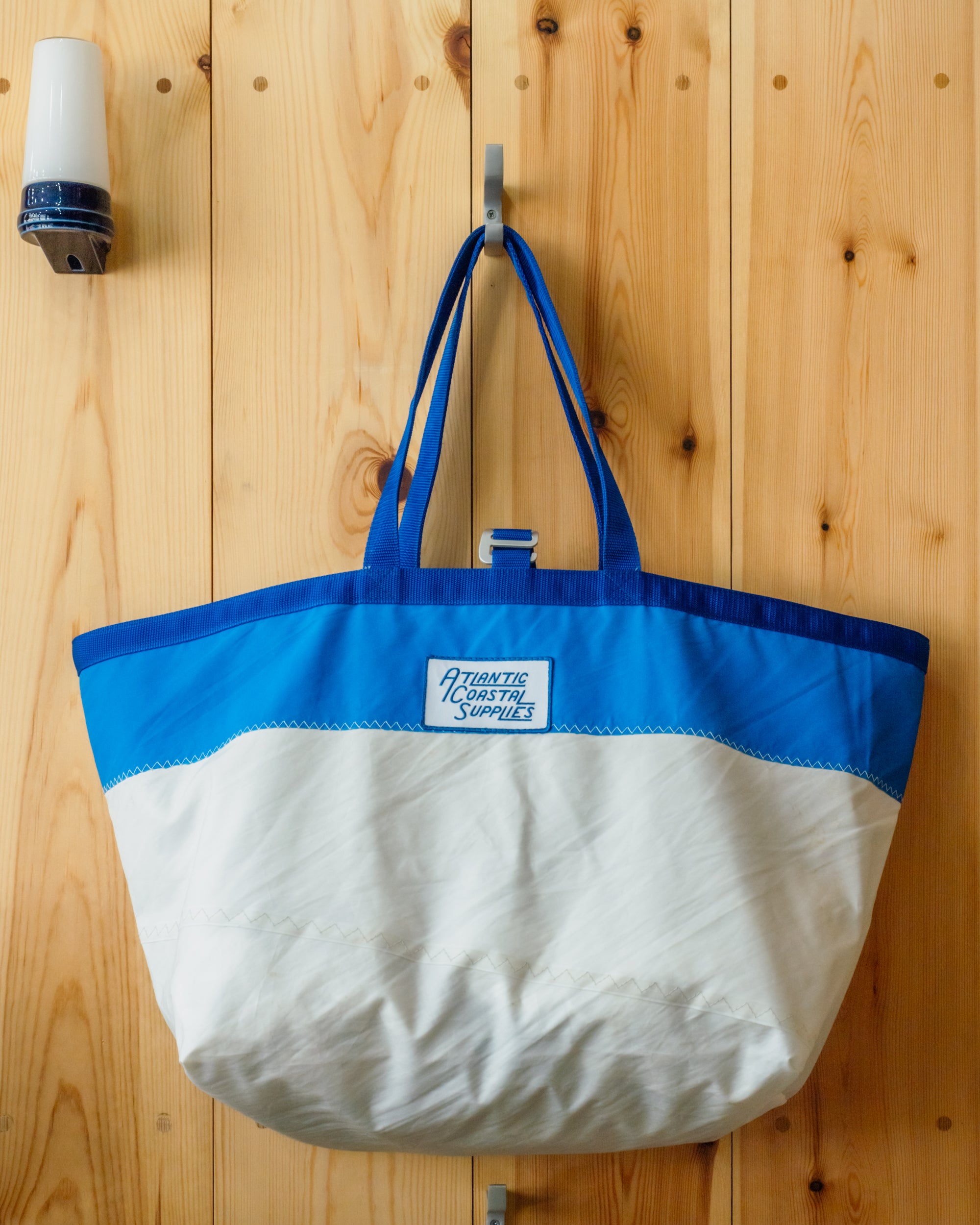 BEACH BAG SALVAGED SAIL CLOTH MADE IN CORNWALL NO 16
