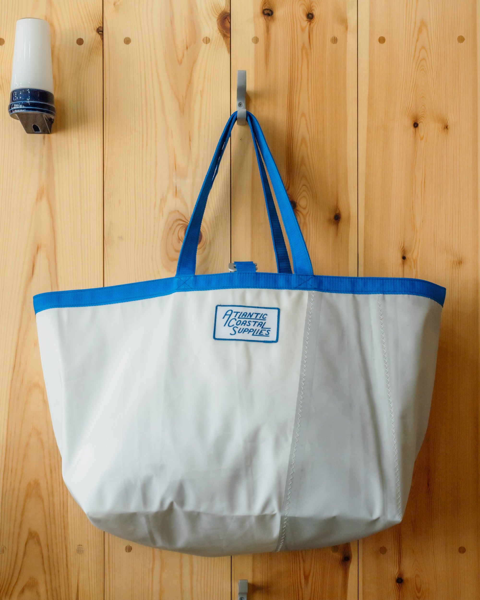 BEACH BAG SALVAGED SAIL CLOTH MADE IN CORNWALL NO 17