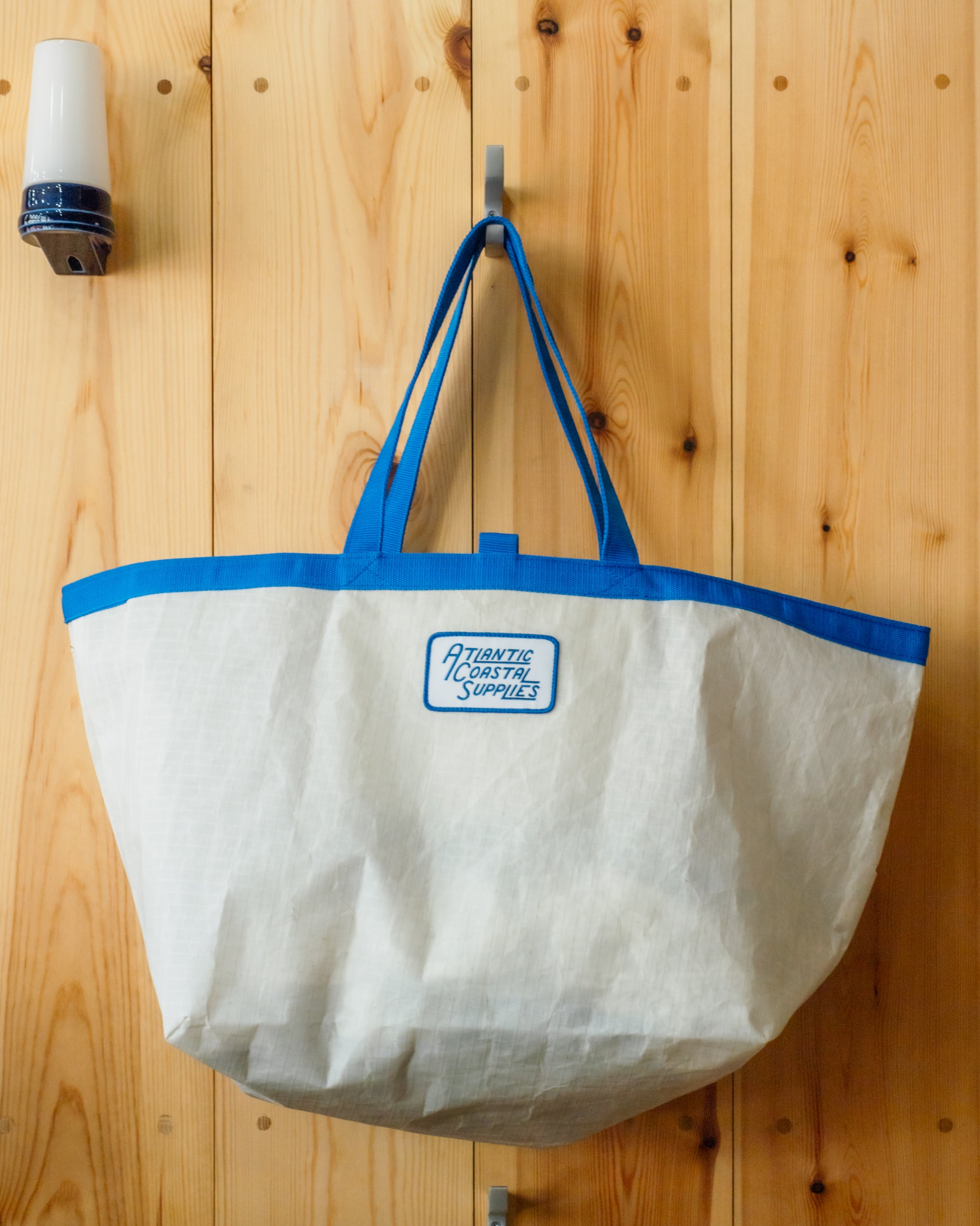 BEACH BAG SALVAGED SAIL CLOTH MADE IN CORNWALL NO 4
