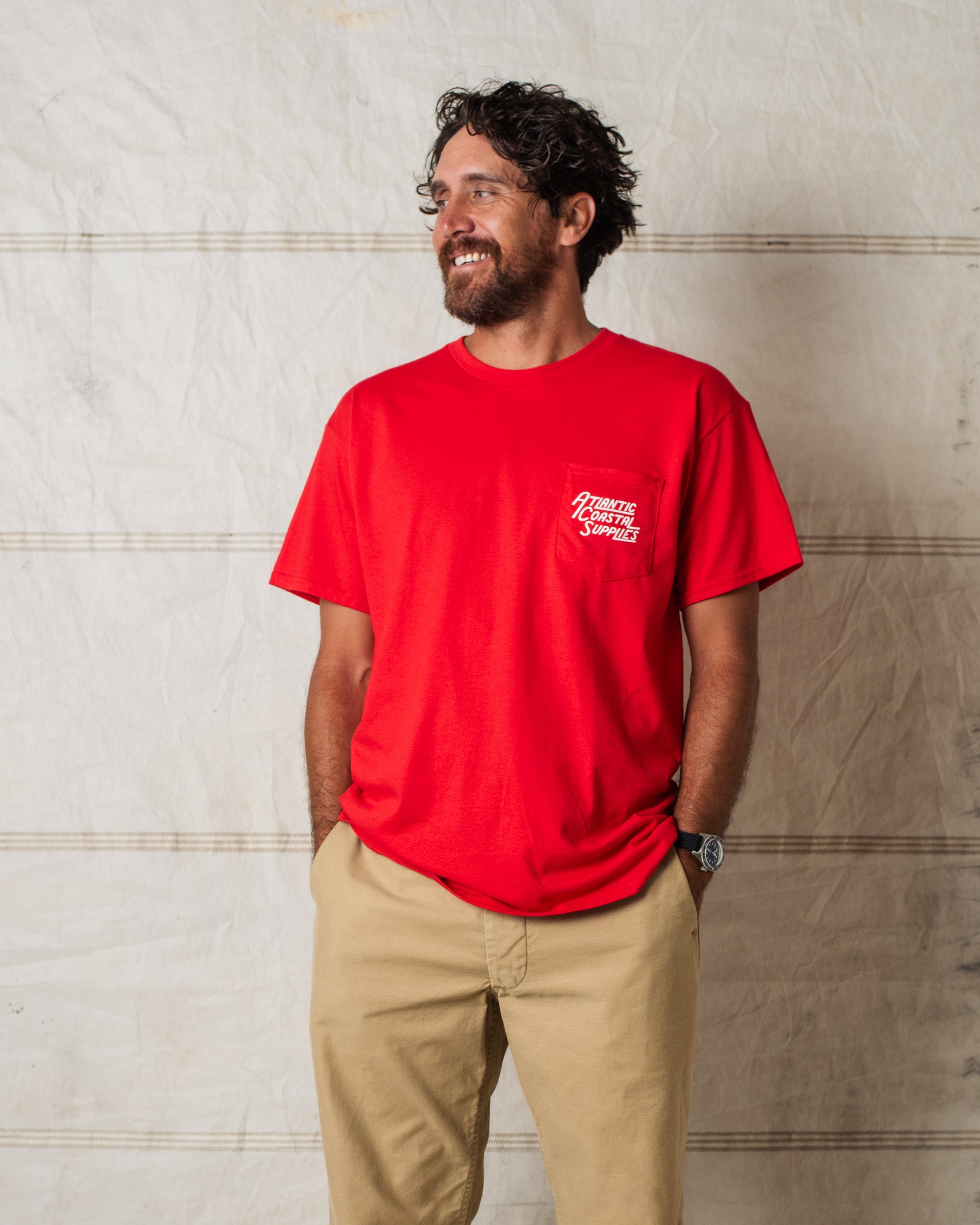 STANDARD POCKET TEE RED