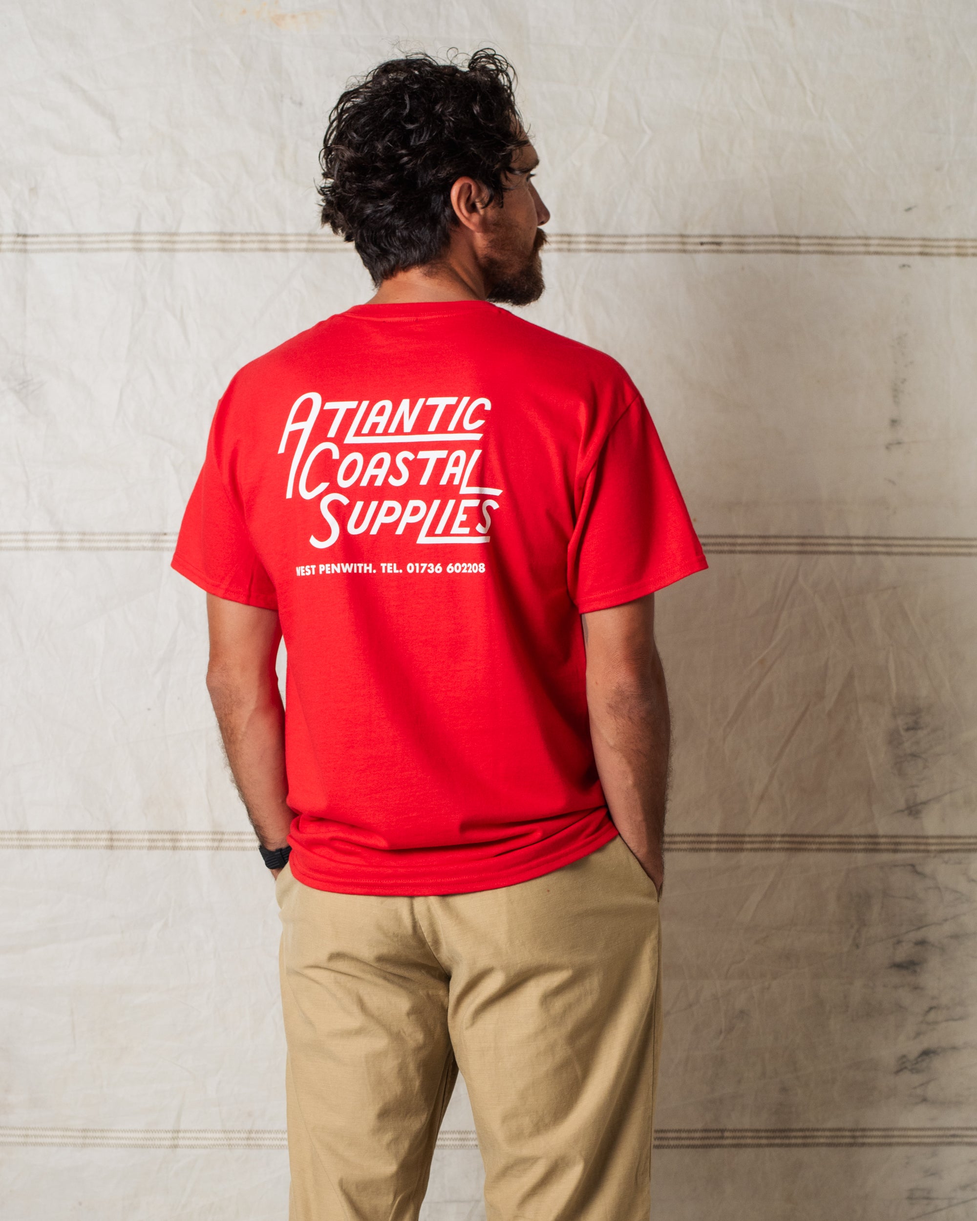 STANDARD POCKET TEE RED